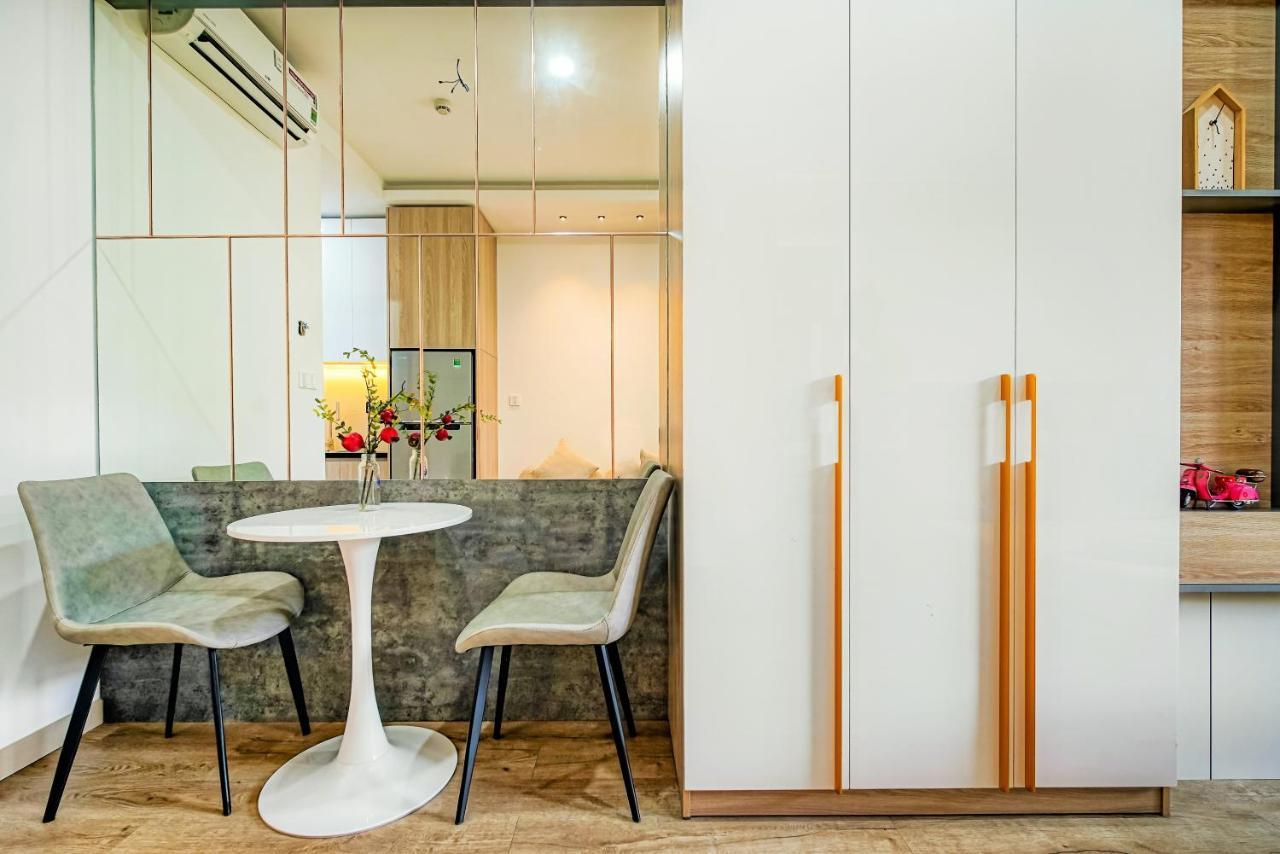 Soho Spacious Aparts, Central Location Хошимин Экстерьер фото
