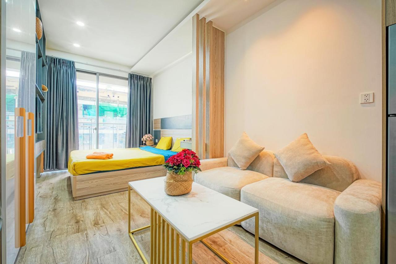 Soho Spacious Aparts, Central Location Хошимин Экстерьер фото